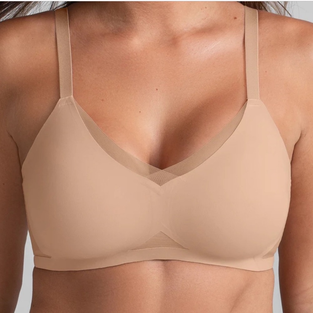Honeylove CrossOver Wireless Bra - Picture 6 of 15